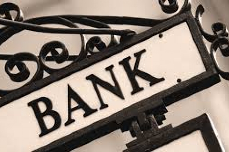 Ellentámadásba lendültek a bankok