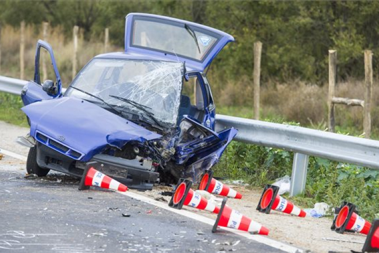 Halálos baleset történt a 21-es főúton