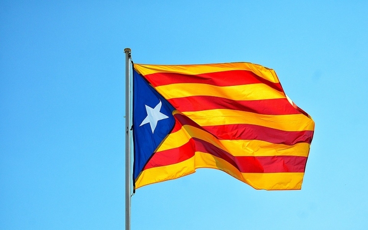 Nem helyezi szabadlábra a bíróság a katalán elnökjelöltet