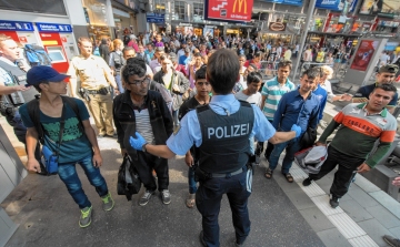 Irányváltás várható a német menekültpolitikában