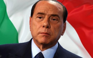 Berlusconit adócsalásért másodfokon is elítélték