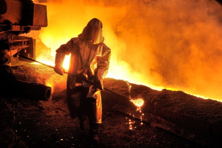 Nem adják el az orosz tulajdonosok a Dunaferrt