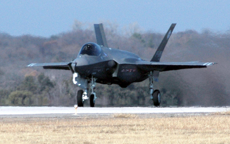 Donald Trump: Törökország visszakerülhet az amerikai F-35-ös programba