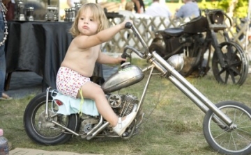 Harley-Davidson fesztivál Bonnie Tylerrel Alsóörsön