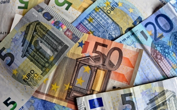 Romlott a gazdasági hangulat az euróövezetben és az EU-ban szeptemberben 