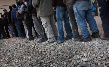 Menekültügy: még sosem kényszerültek ilyen sokan elhagyni az otthonukat