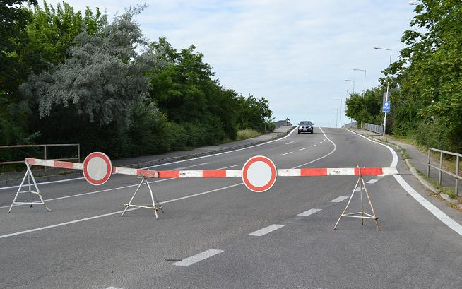 Teljes útlezárás a 8-as számú főúton 2014. március 9-én