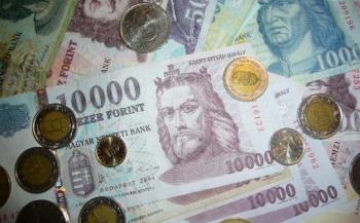 Fidesz: Bajnai bankadójavaslata százmilliárdot venne ki a büdzséből