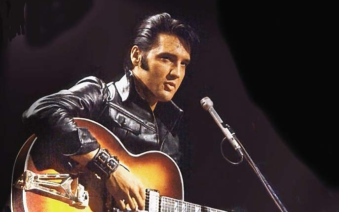 Elvis Presley gitárja több mint 93 millióért talált gazdára