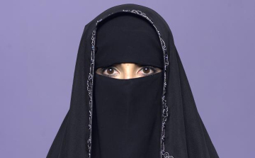 Az osztrákok többsége támogatja a burka betiltását