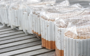 Tizenegymilliós szállítmánnyal menekült egy cigarettacsempész Szabolcsban