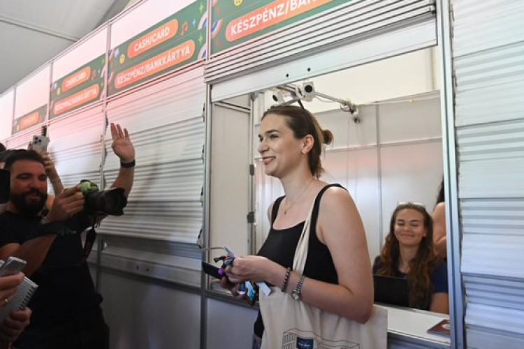 Egy magyar nő lett a fesztivál a tízmilliomodik látogatója