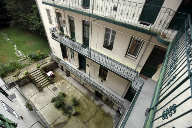 Több mint egymillió társasházi lakás vár felújításra 