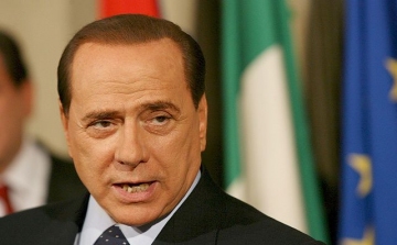 Felére csökkentették Berlusconi volt felesége 3 milliós tartásdíját