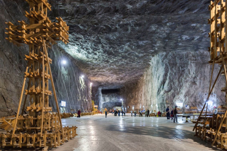 Parajd - Szakértők: az elárasztott parajdi sóbányát nem lehet megmenteni, de a térségben újabbakat lehet kialakítani