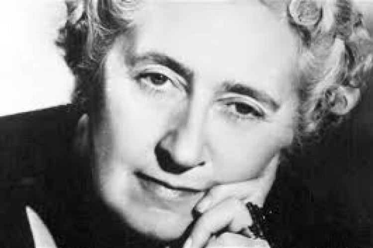 A titokzatos Agatha Christie - Eddig nem látott képek az írónőről Londonban