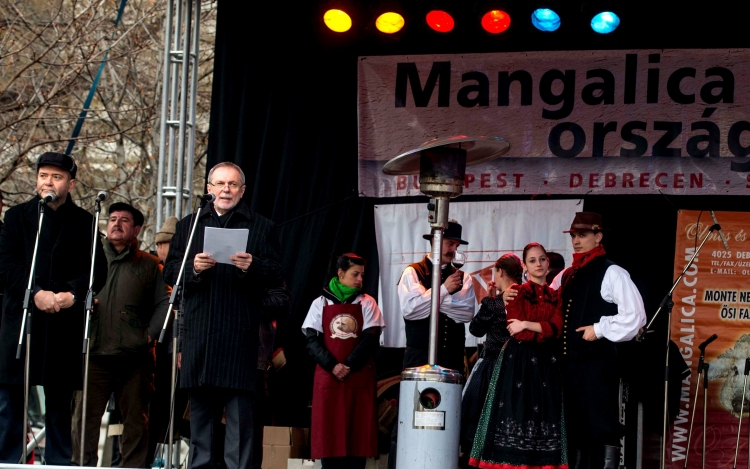 Az állomány megduplázása a sertésstratégia célja